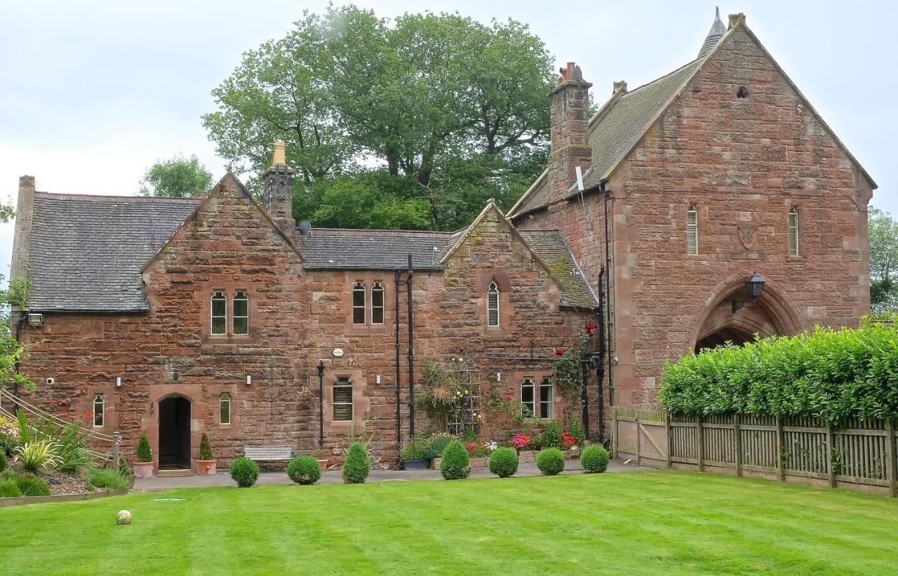 Peckforton Castle Tarporley Exteriér fotografie